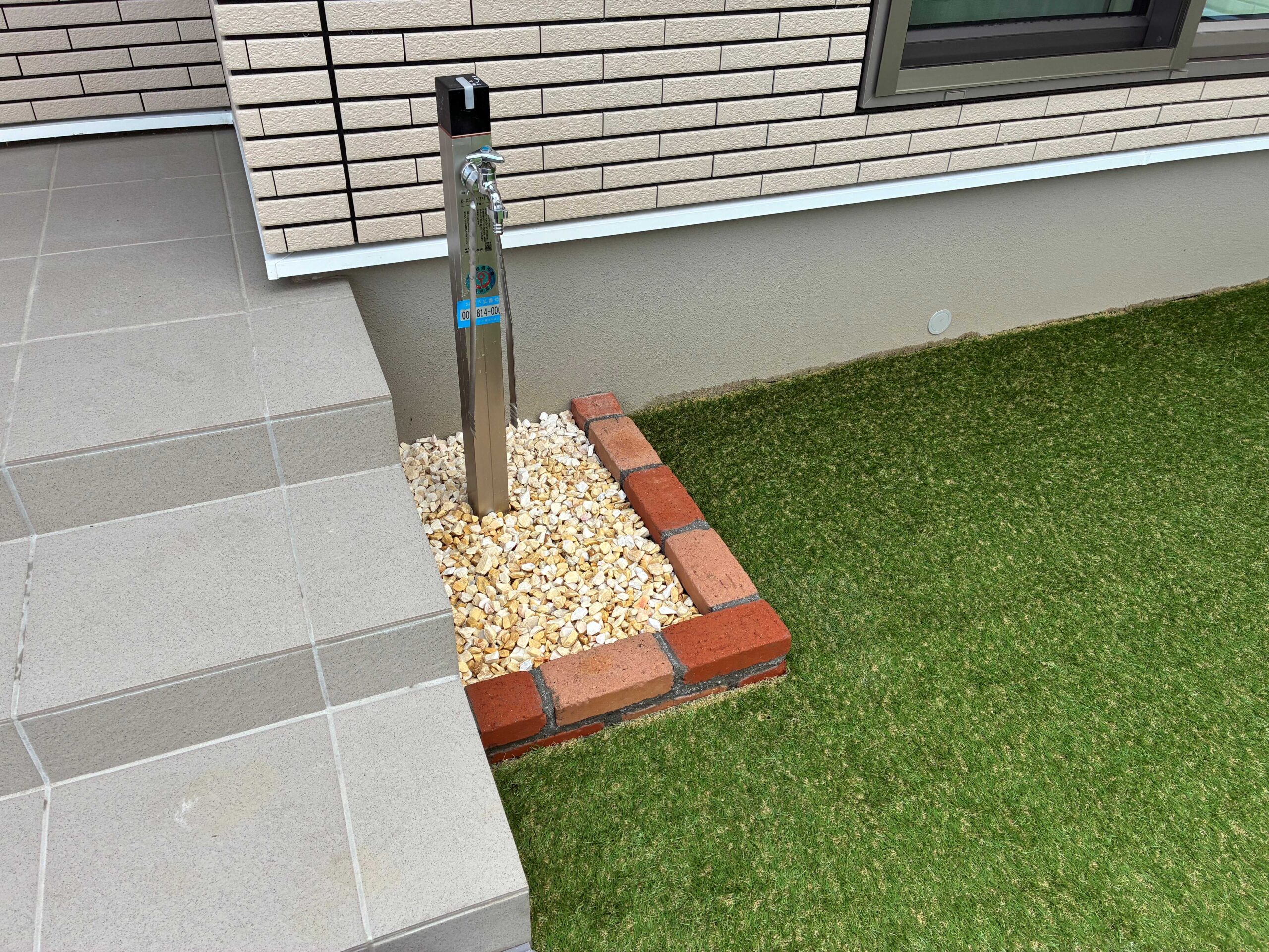 駐車も、庭も、ストレスフリーへ♪ ｜エクステリア｜外構工事｜カーポート｜ウッドデッキ｜フェンス